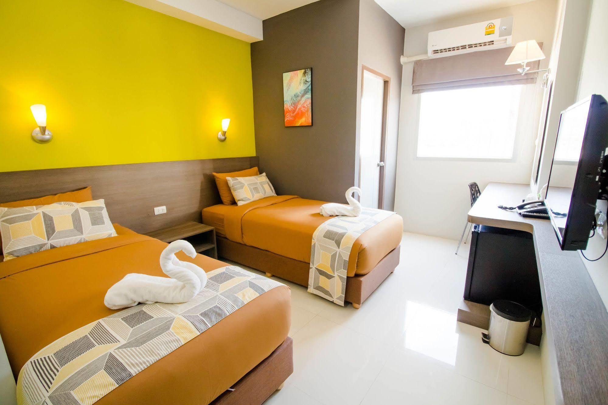 Fortune D Hotel Maesot Meszot Kültér fotó